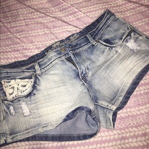 Almost famous shorts