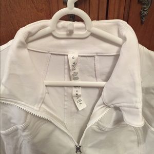 Lululemon Shape Jacket. White - Size 12