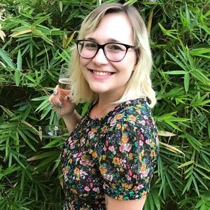 Meet your Posher, Chloe