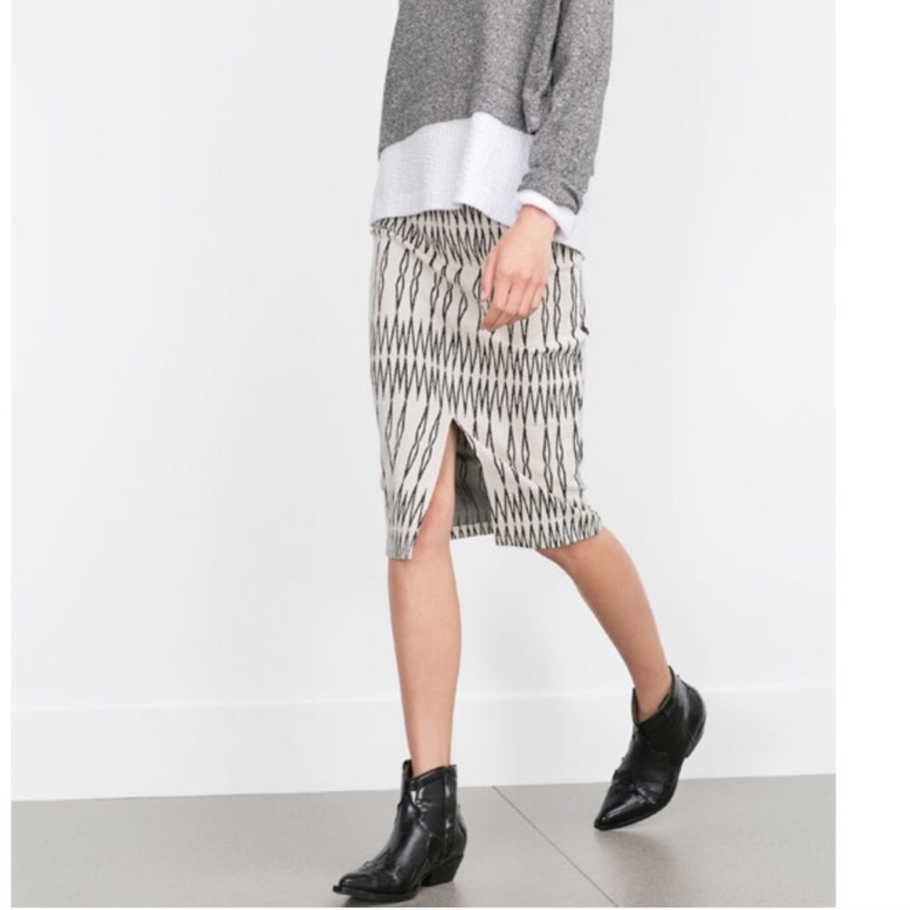 Zara jacquard front slit midi sweater skirt