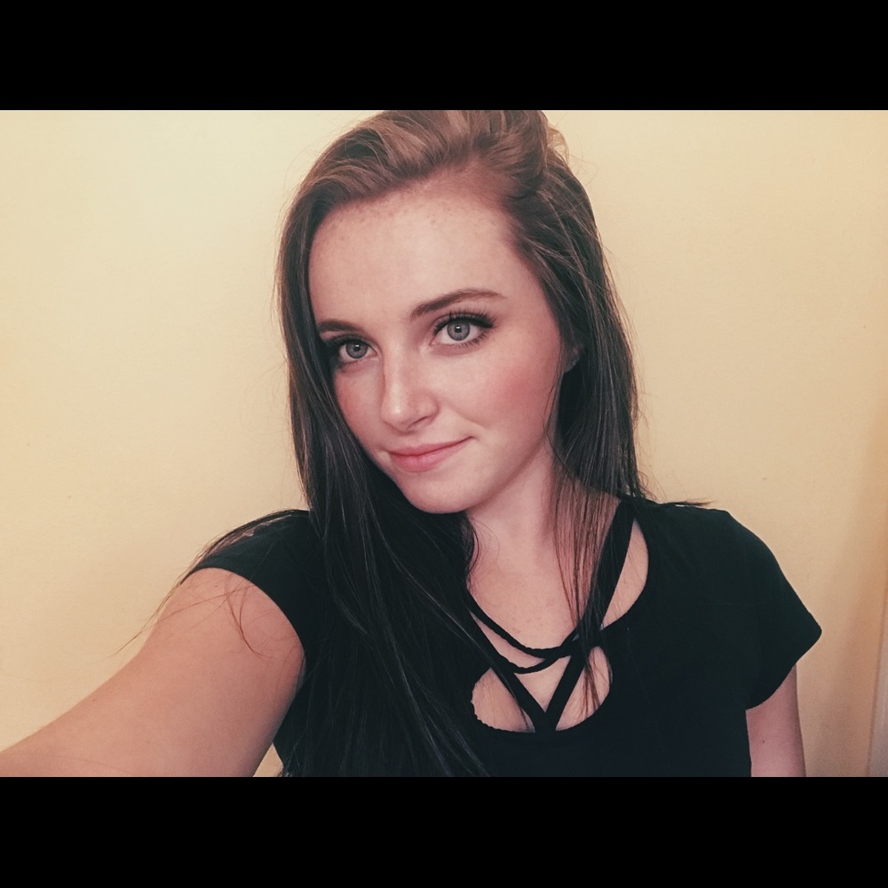 Meet your Posher, Victoria