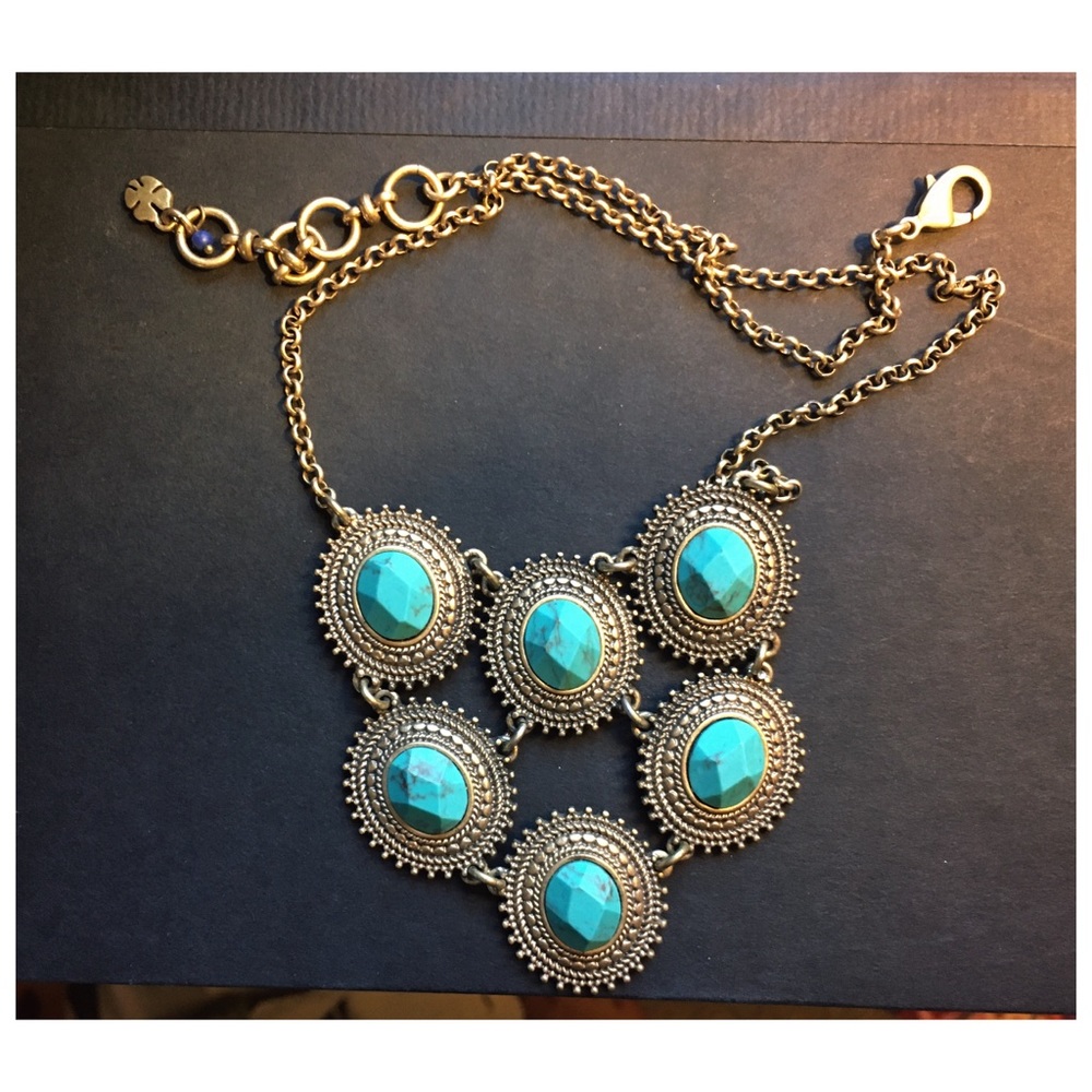 Lucky Brand Jewelry / Turquoise Stone Bib Necklace