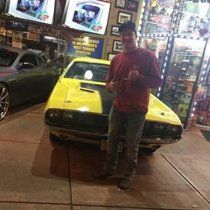 Meet your Posher, Aaron