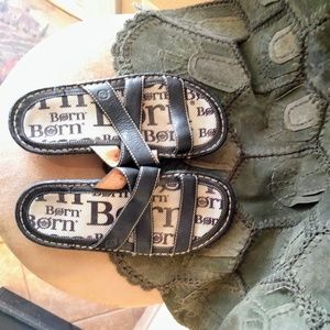 Born Ladies Comfort Slide-on Leather Sandals