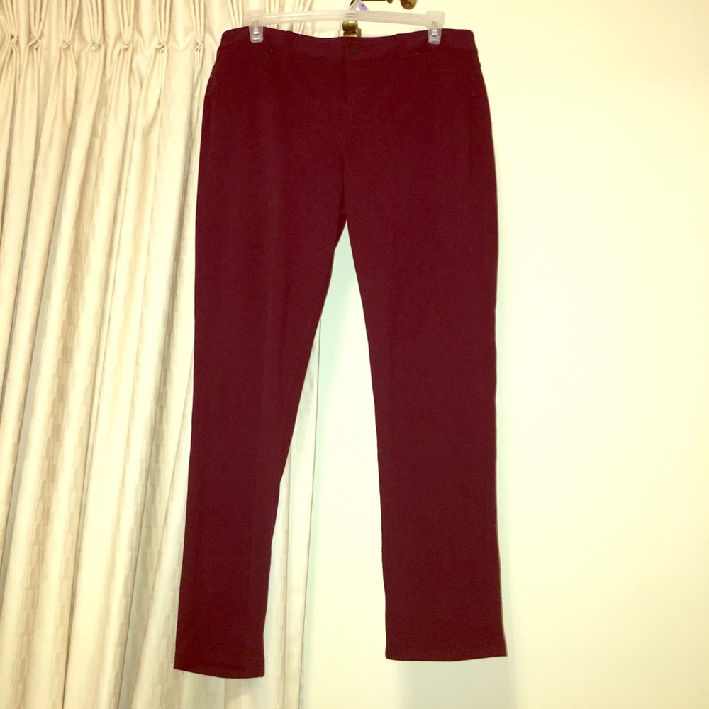 Maroon dressy pant