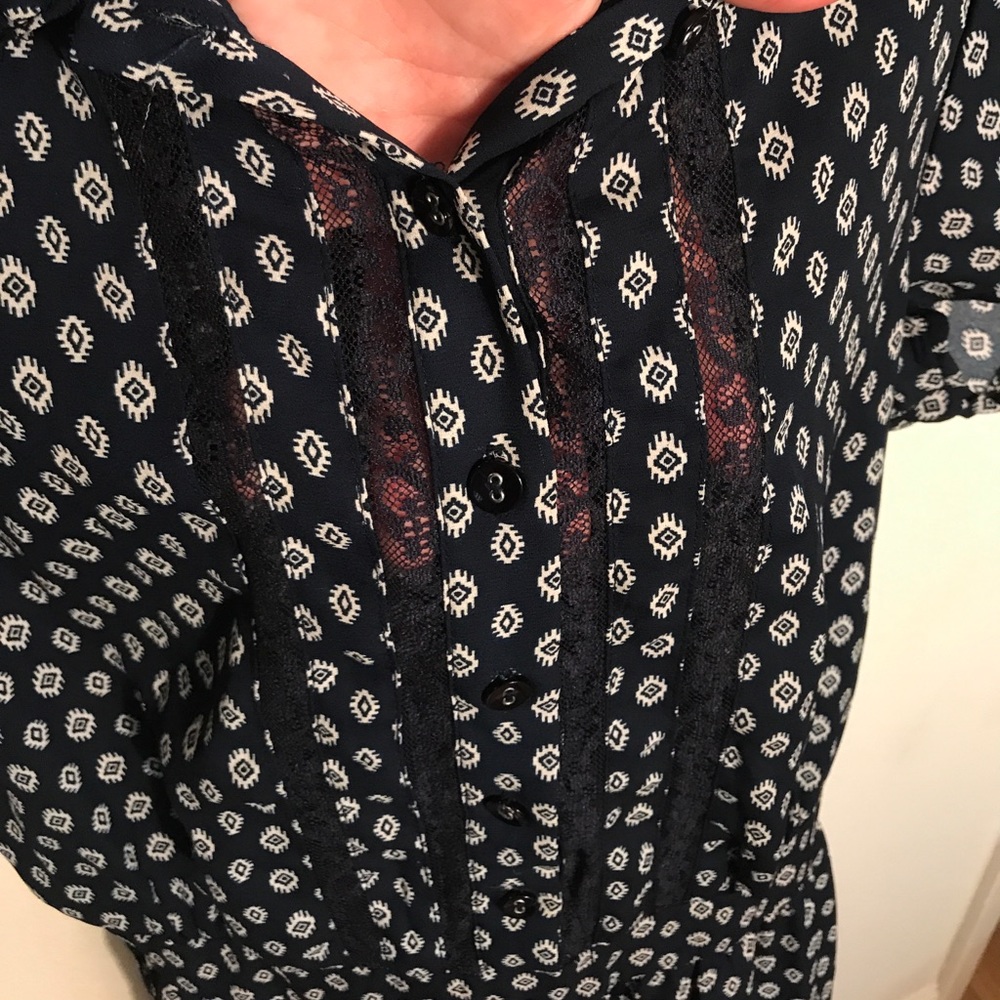 Collared Romper - Picture 4 of 6