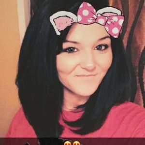 Meet your Posher, Whitney