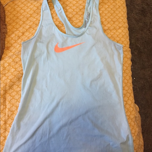 Nike Pro Spandex Tank Top - Picture 1 of 2