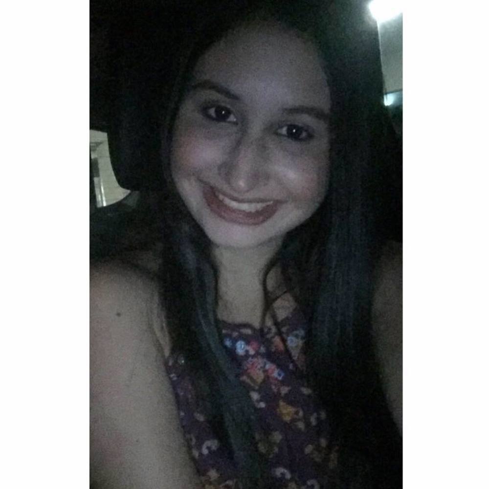 Meet your Posher, Alexis