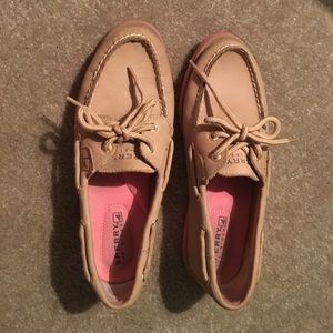 Sperry boat shoes.