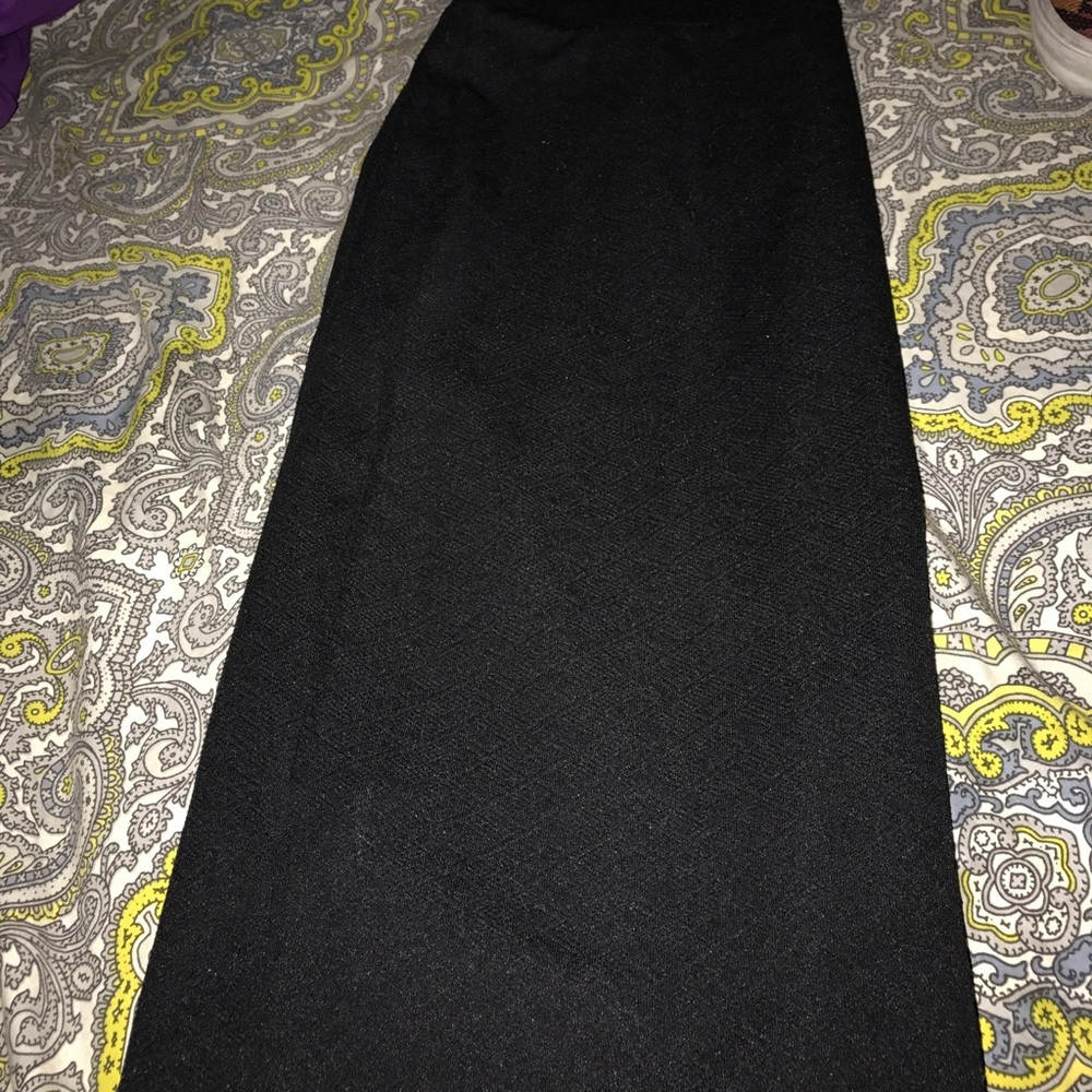 🦄 LuLaroe Black Cassie skirt LG