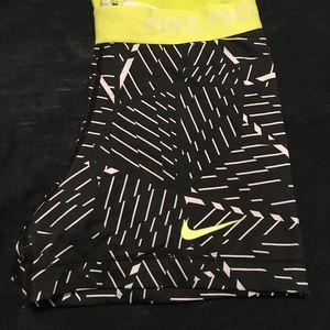 Nike spandex