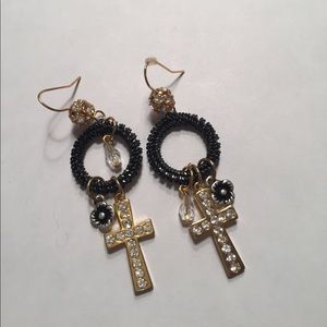 Betray Johnson earrings Betray Johnson earrings