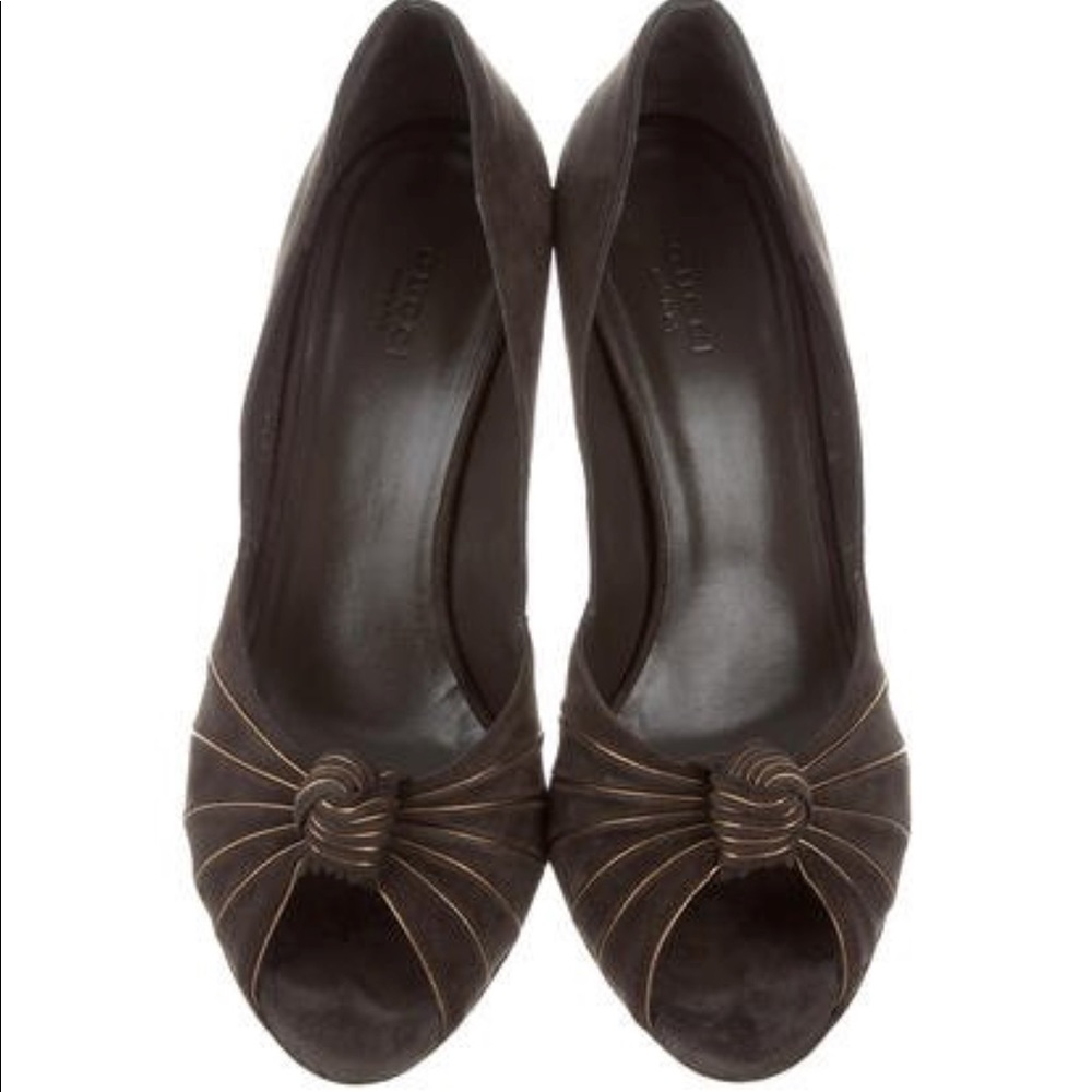 GUCCI Suede Peep-toe Pumps Size 8.5 Auth in Box 👠