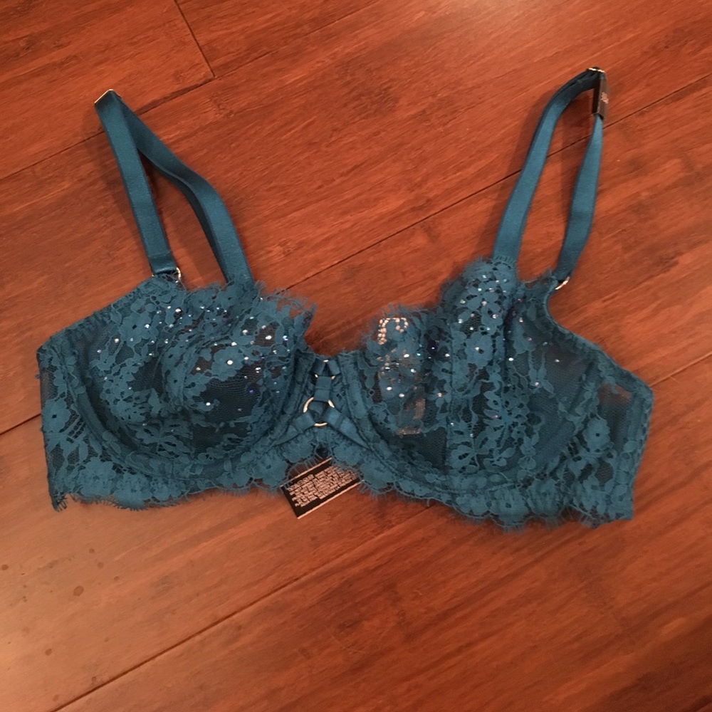 Victoria's Secret Very Sexy Demi Bra
