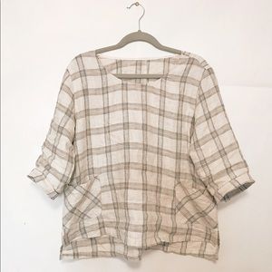 Vivid Linen natural plaid top