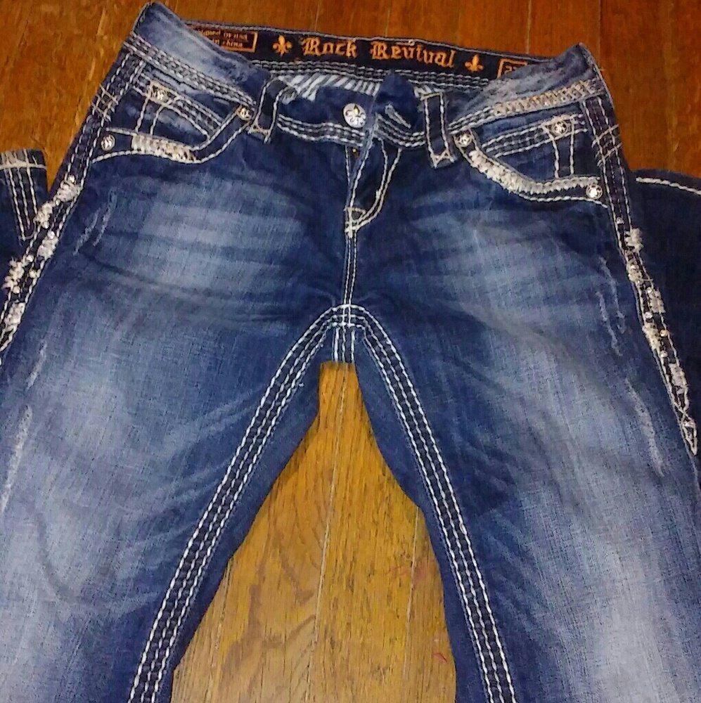 Sold!! Rock Revival Jeans! 💚