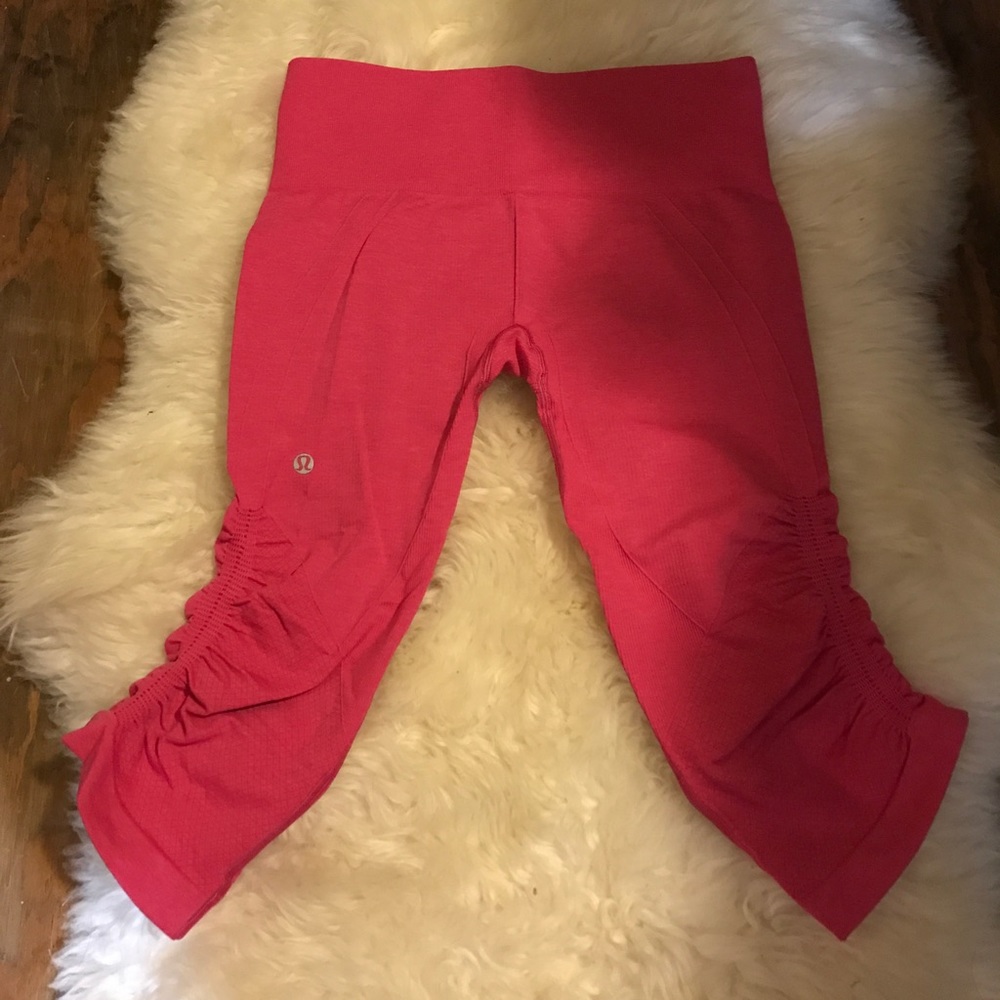 Lulemon capris