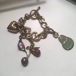 JUICY COUTURE GOLD CHARM BRACELET JUICY COUTURE GOLD CHARM BRACELET