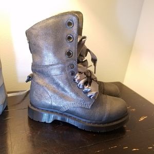 Dr Martens  Pewter Metallic Silver  Combat Boots