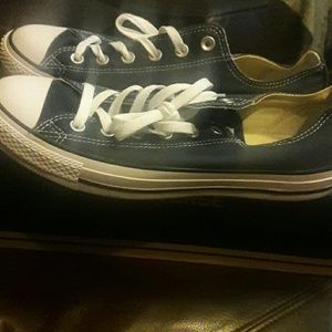 Navy blue all star converse mens 8 womens 10