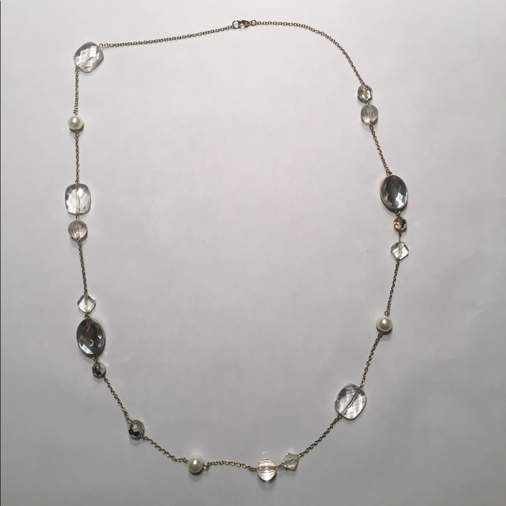 Crystal and pearl necklace