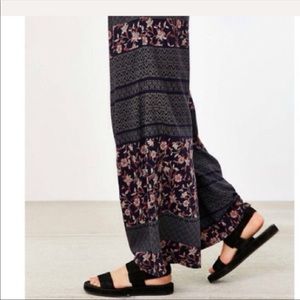 Ecote Patched Crossover Wide Leg Pant Navy floral