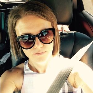 Meet your Posher, Irina