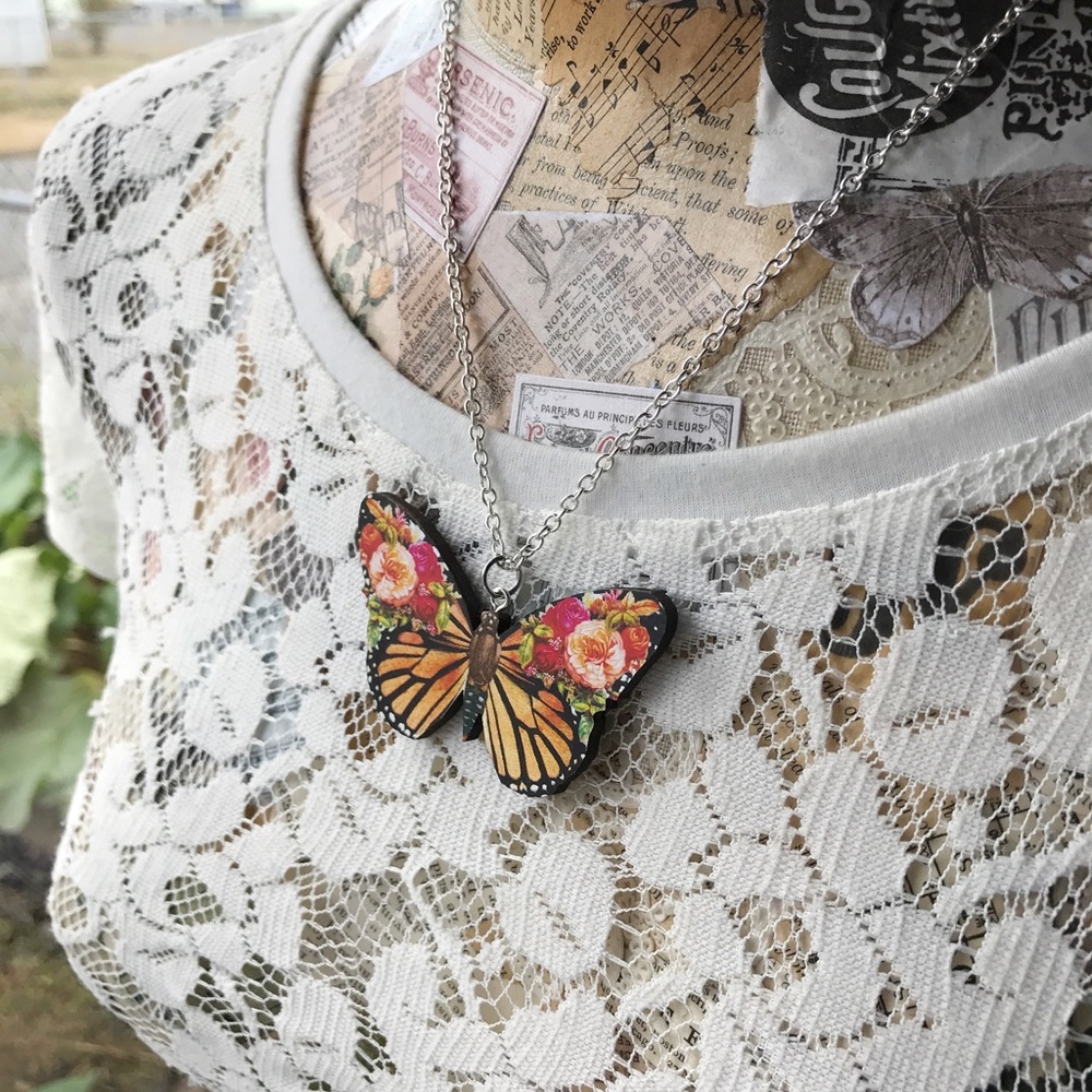 Floral Print Monarch Butterfly Necklace - Picture 3 of 3