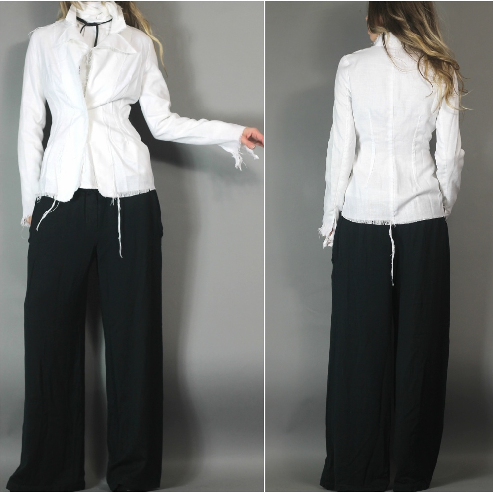 ❌SOLD ❌ White Deconstructed Edgy Raw Jacket - Picture 4 of 5