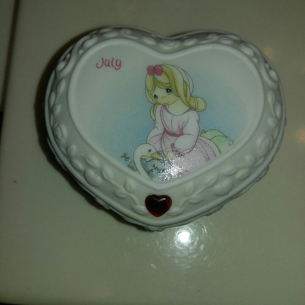 Jewelry Box for our july babies