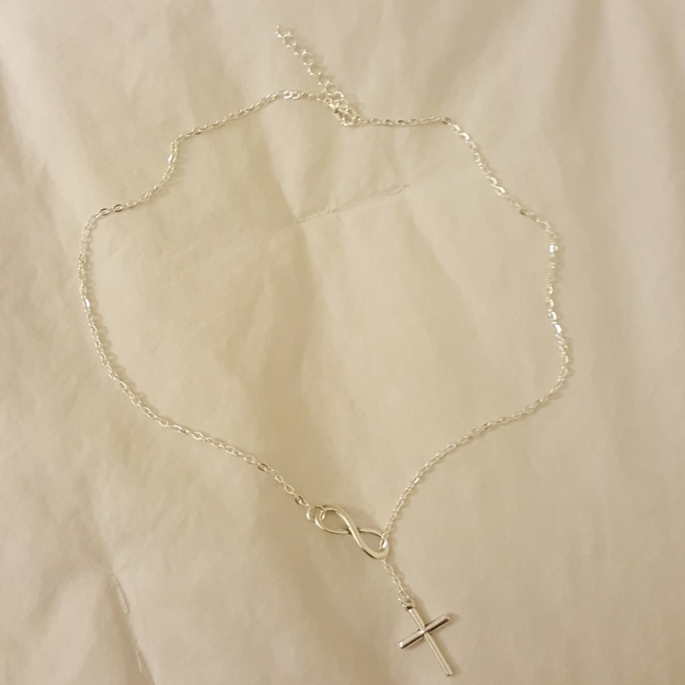 💞Beautiful Cross necklace💞 - Picture 5 of 6