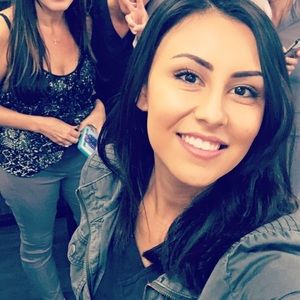 Meet your Posher, Karla