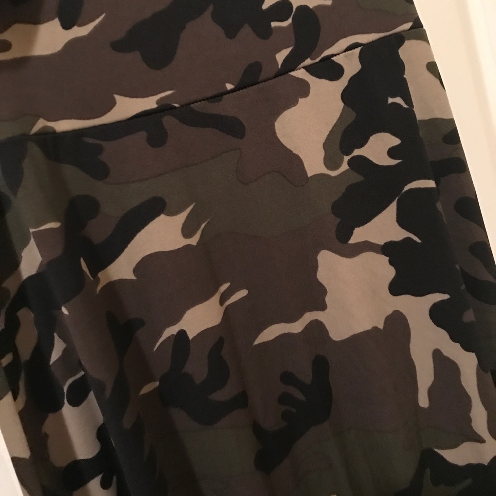 LuLaRoe women's camouflage Maxi skirt