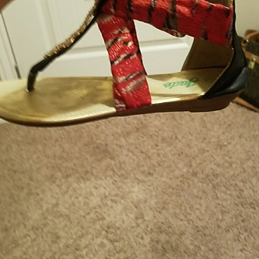 Shoes - Picture 5 of 5