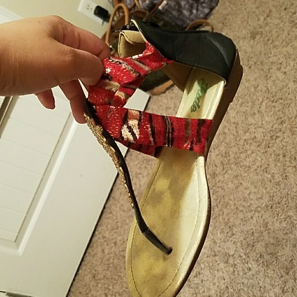 Shoes - Picture 2 of 5