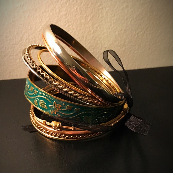 Bangles - Picture 2 of 3