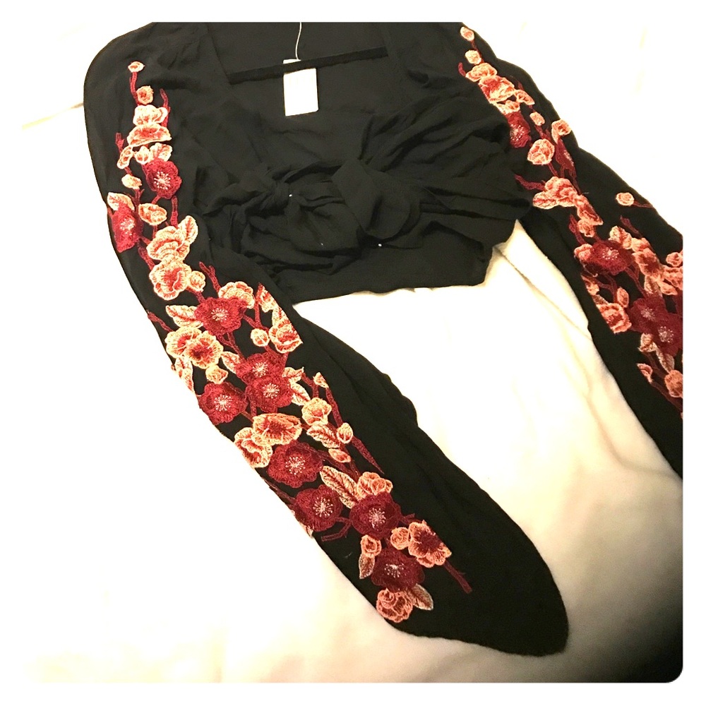 Fashion Nova crop top