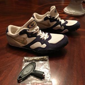 Nike Track Shoes Size 6.5