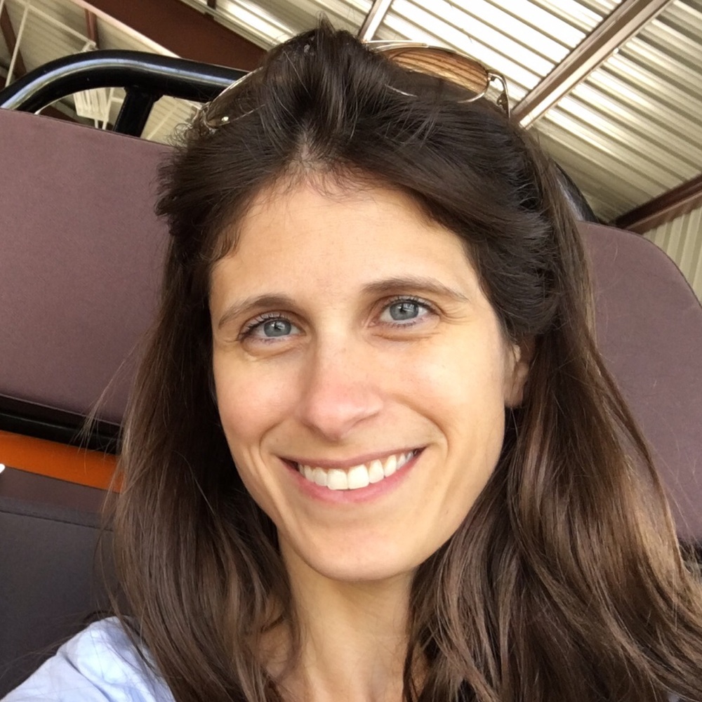 Meet your Posher, Nicole