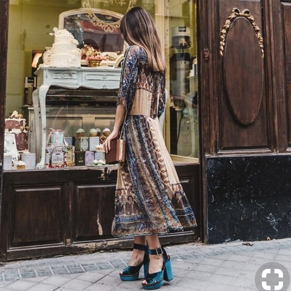 ISO!!! ISO!!! ASOS OR FREE PEOPLE SEQUIN DRESS - Picture 2 of 3