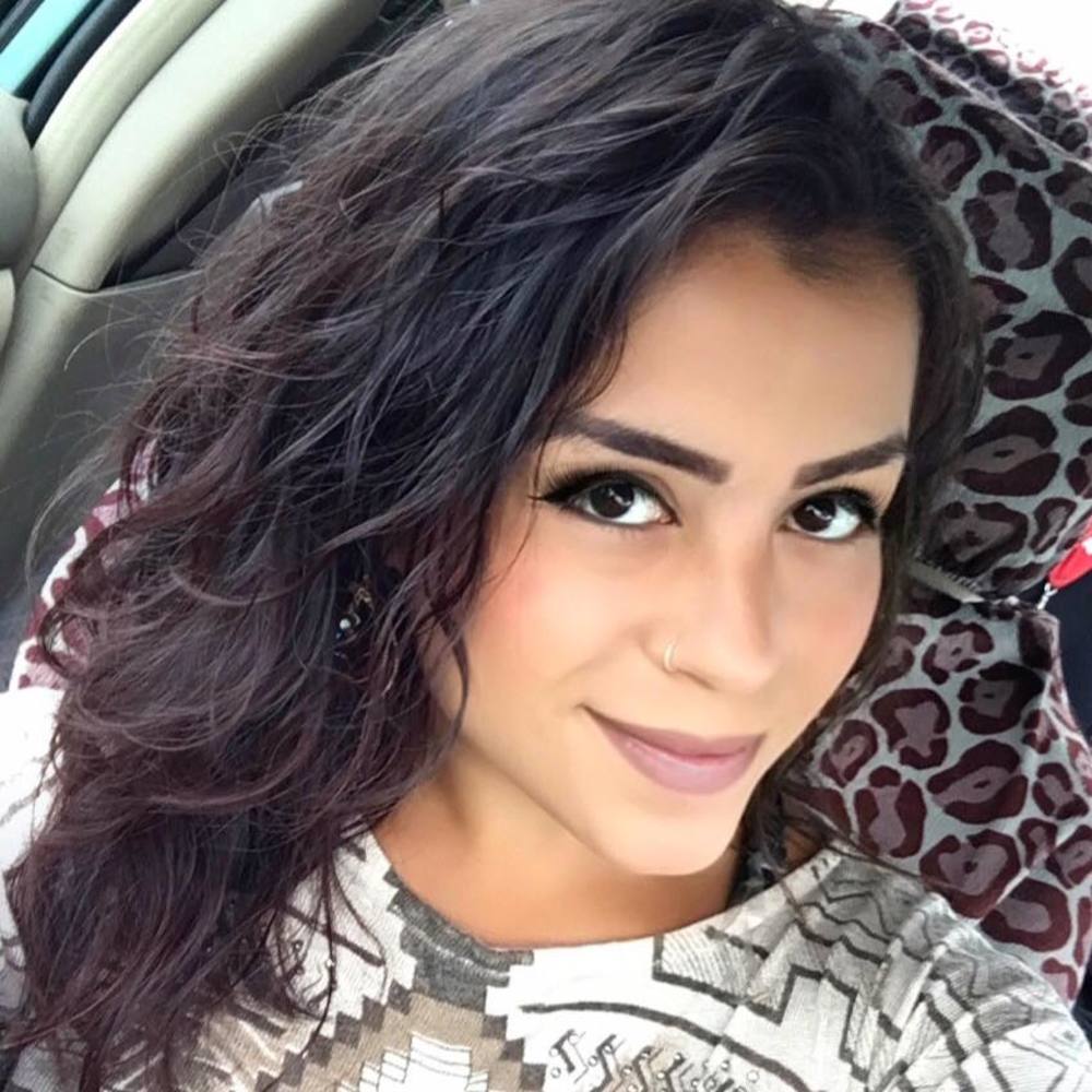 Meet your Posher, Melissa