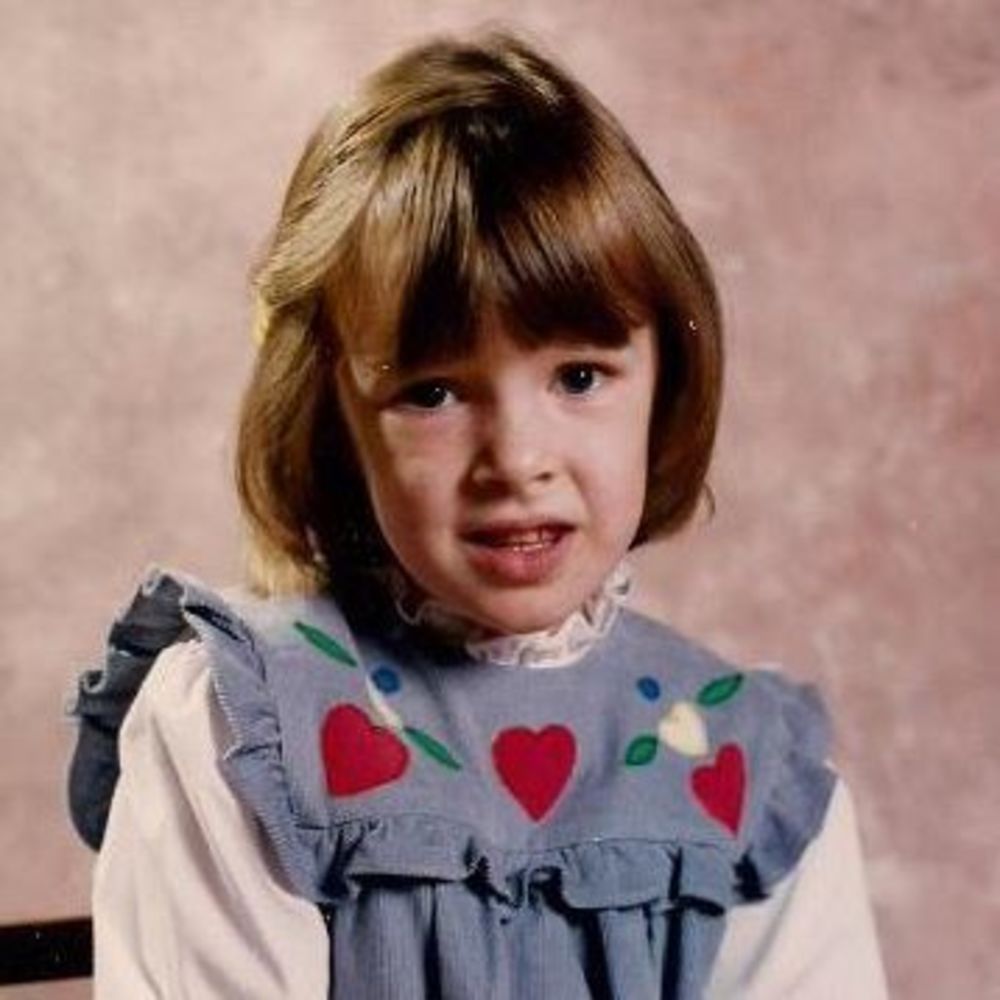 Meet your Posher, Courtney