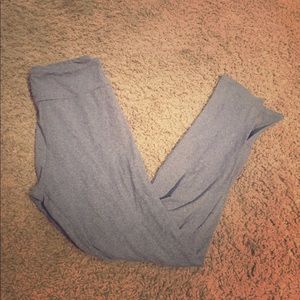 LuLaRoe grey one size butter soft leggings