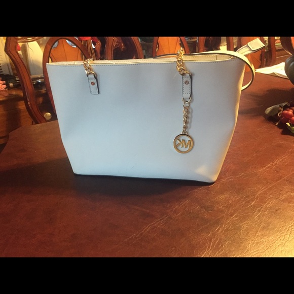 Michael Kors bag - Picture 1 of 3