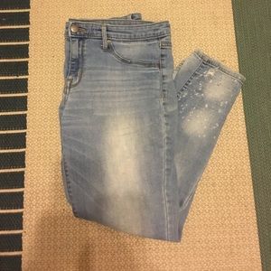 Mid Rise Jegging Crop