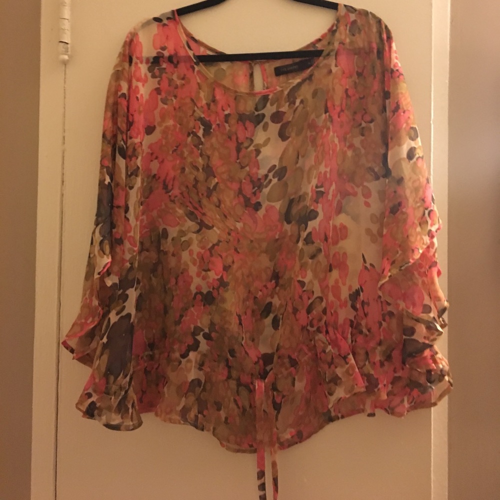Flowy printed blouse