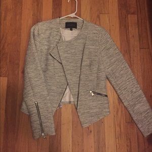 Zip-up blazer