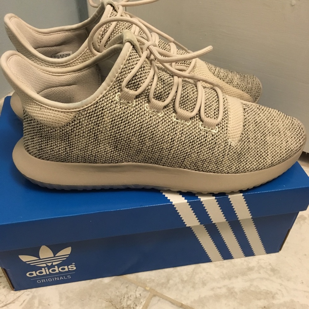 Adidas TubularShadowKnit lightbrown /cream sneaker