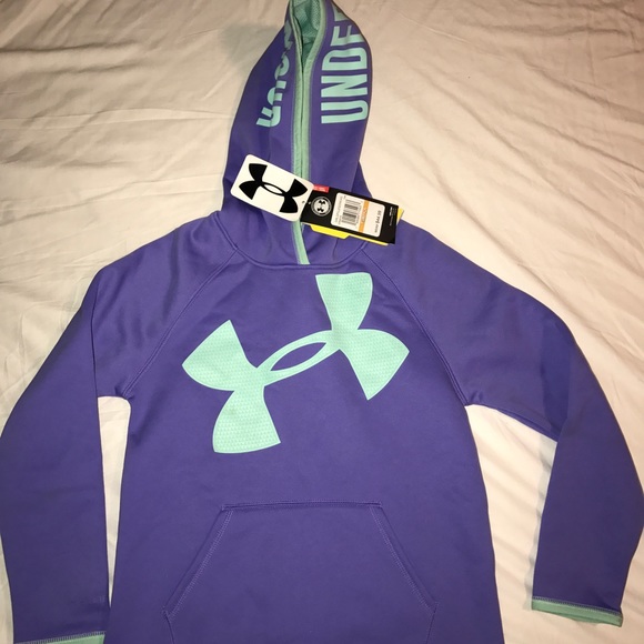 OFFER 💜Under armor sweatshirt - Picture 2 of 3